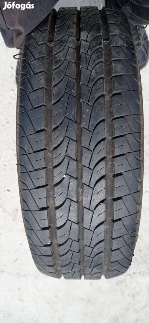 205/65 r15C 90%os 1db Semperit Van-Life nyári gumi eladó