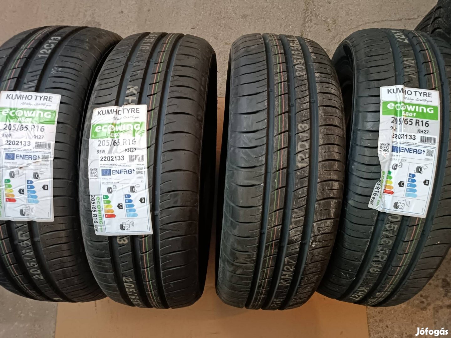 205/65 r16 95W Kumho ecowing Es01 nyári gumi garnitúra 
