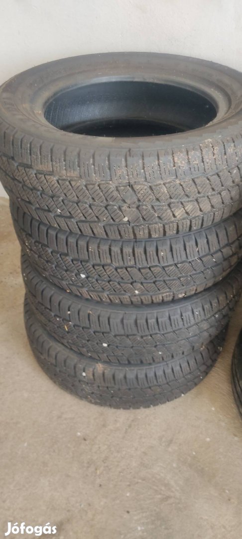 205/65 r16c goodride sw612 téligumi