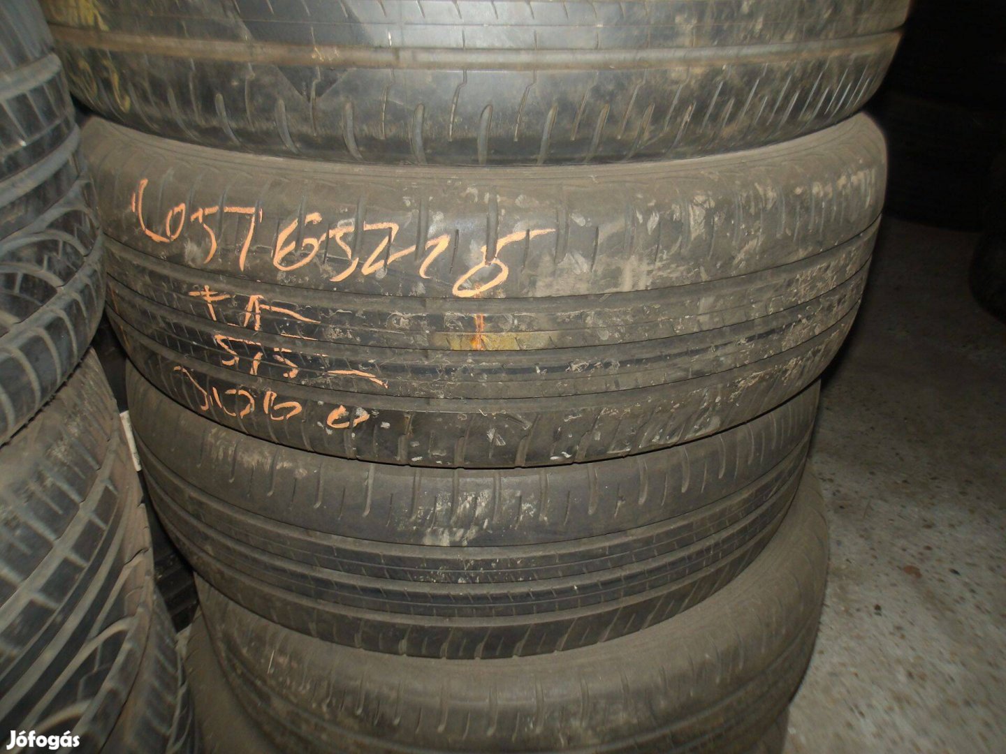 205/65r16 Falken nyári gumi ajándék szerelésse