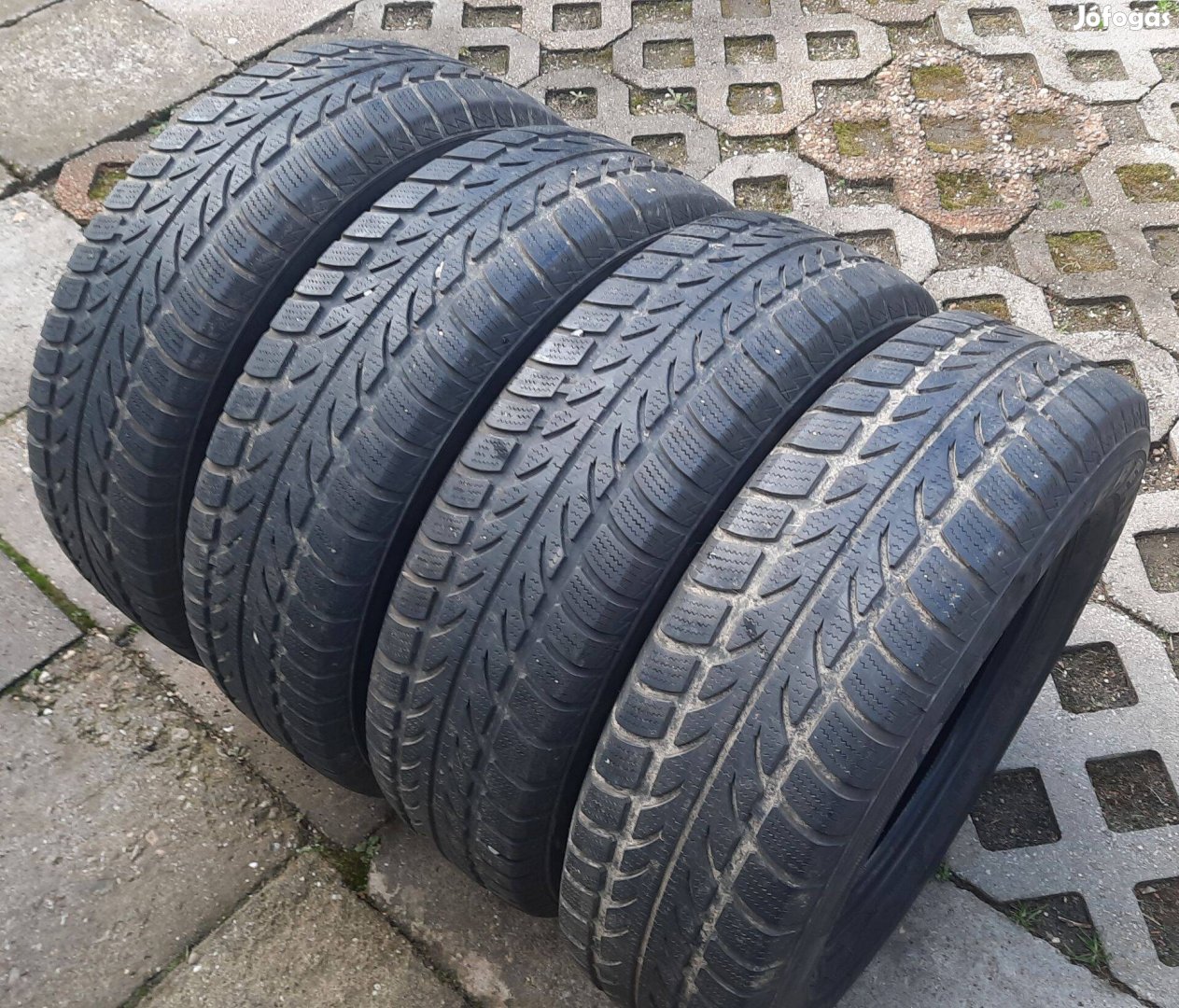 205/70 R15 Hankook Téli gumik