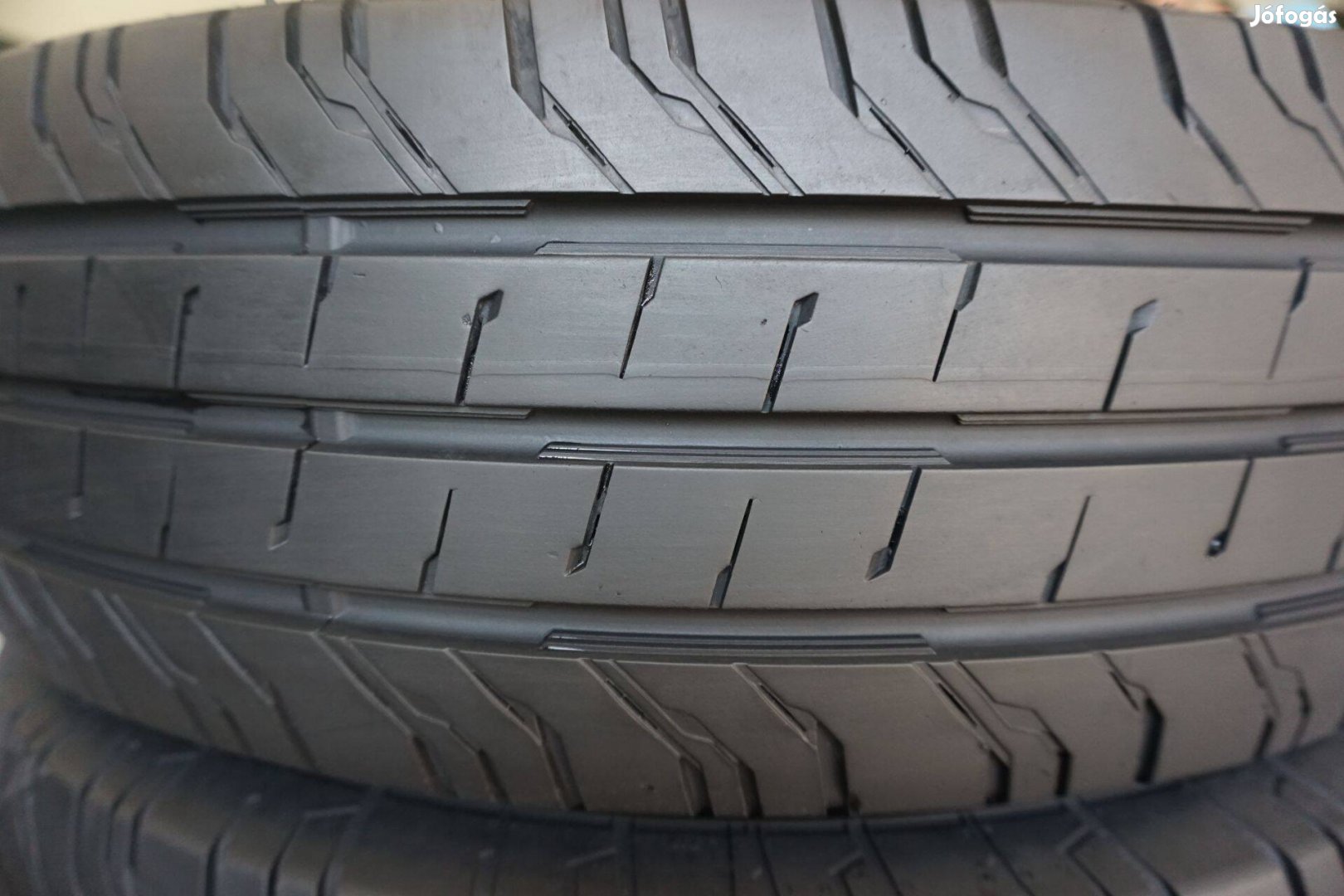 205/75 r16c Continental C-s nyári gumi 205/75r15c