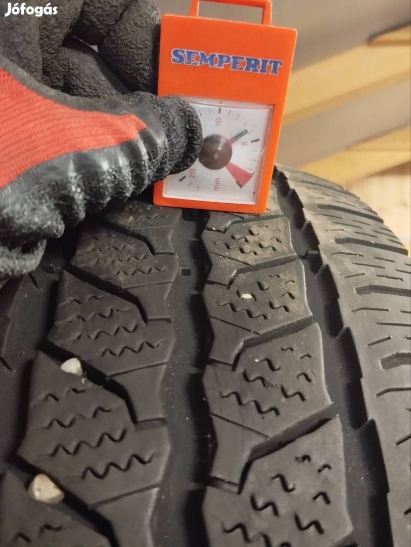 205/75 r16c Continental téli gumi Németországból 6.5 mm-es.