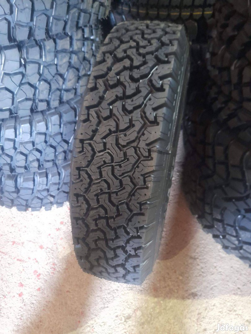 205/80R16 Kukac mintás terepgumi