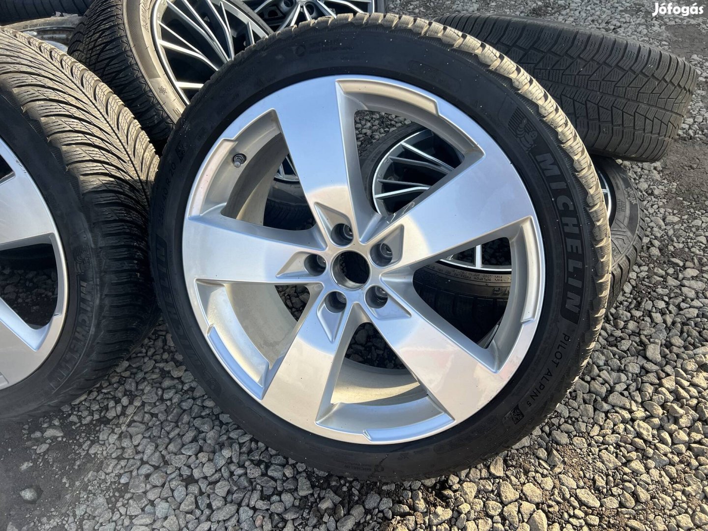 20 Gyari Audi A6 S6 C8 Alufelni Teligumikkal jeladokkal 5x112