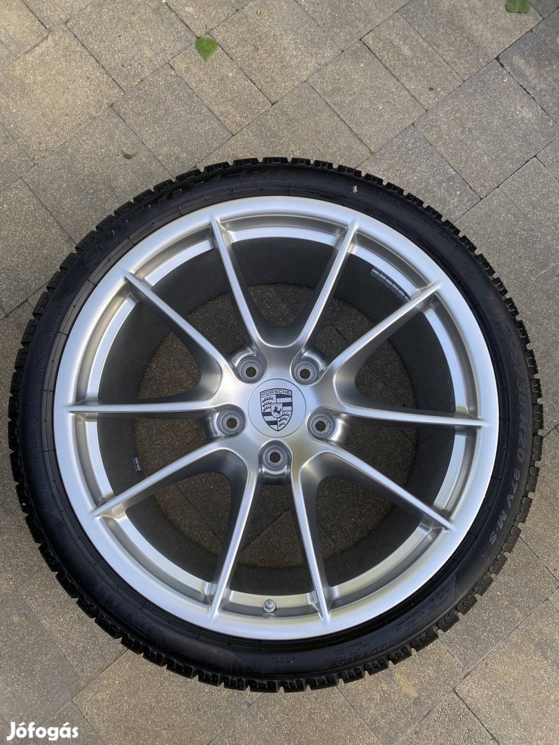 20" Porsche 911-991 Carrera S3 kétszéles gyári kerék, téli gumikkal