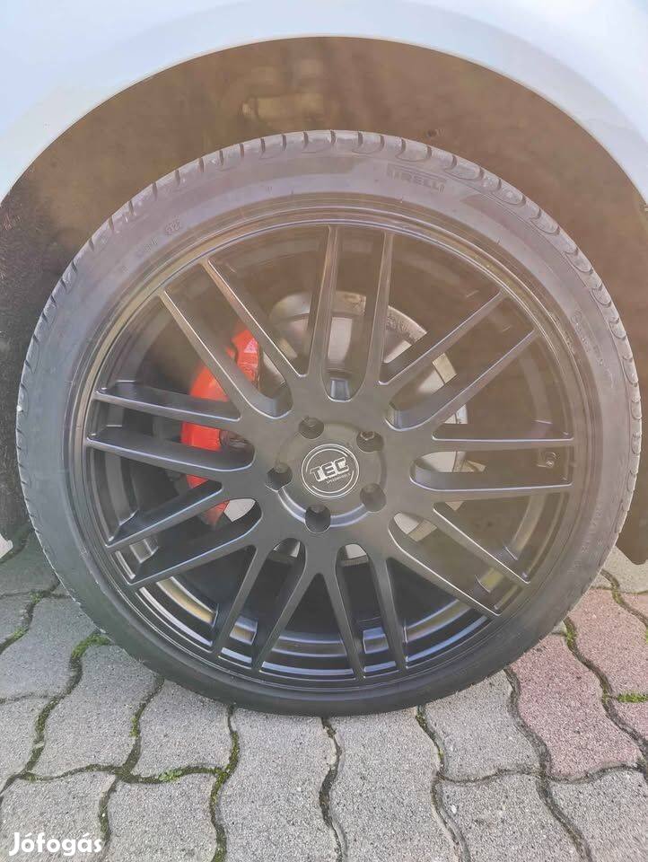 20" alufelni szett + Pirelli nyári gumik VW AUDI Skoda ASA GT1 Black