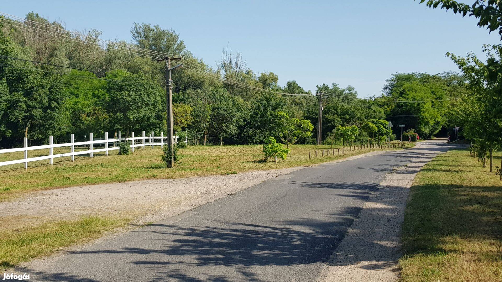 20% beépíthetőség, 8500 m2 belterületi telek/üdülő/ingatlan