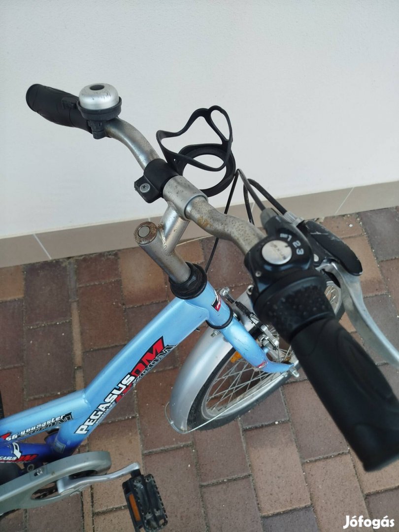 20-as gyerekkerékpár ,agyváltós