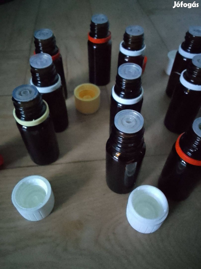 20 darab új 10ml-es barna üveg cseppentős kupakkal együtt