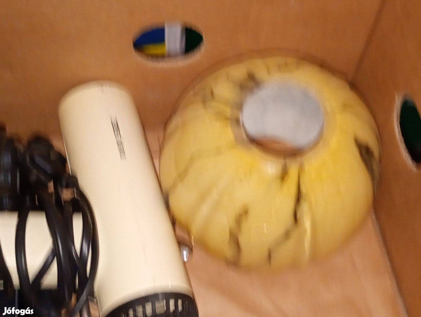 20 évekből 1db asztali lámpabura eladó 25000ft óbuda