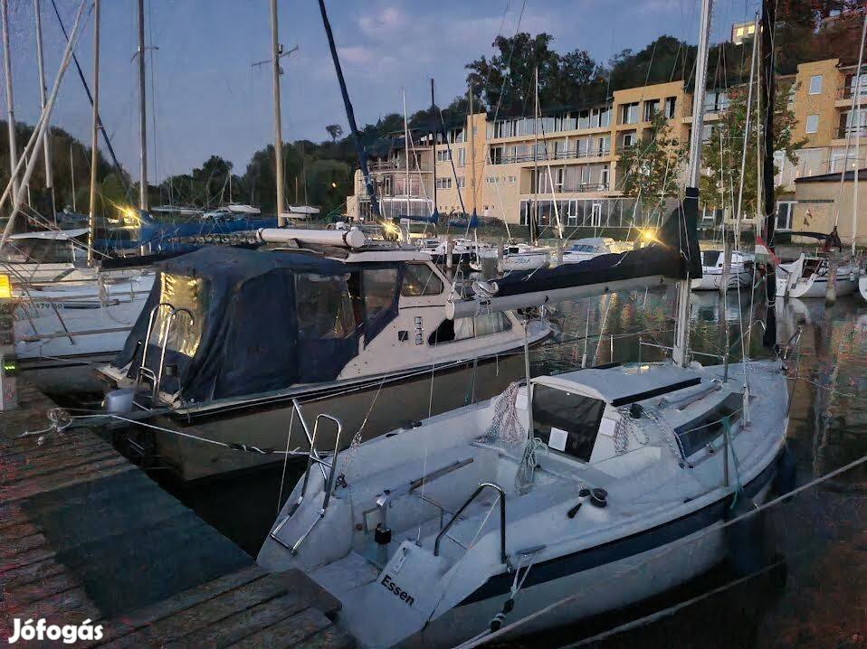 20 lóerős elektromos motorral felszerelt hajó a Balatonon!