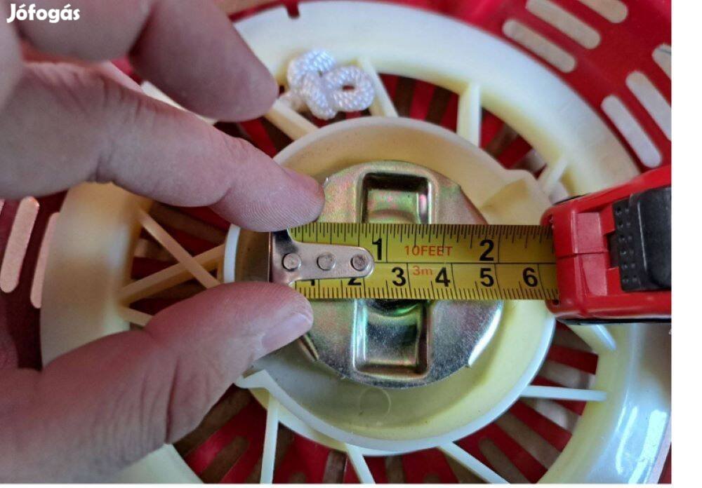 20cm lyuktávú berántó szerkezet négyütemű kerti és ipari gépekhez