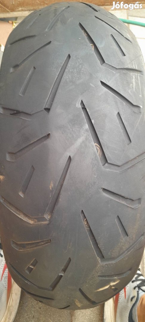 210/40 r18 motorgumi 