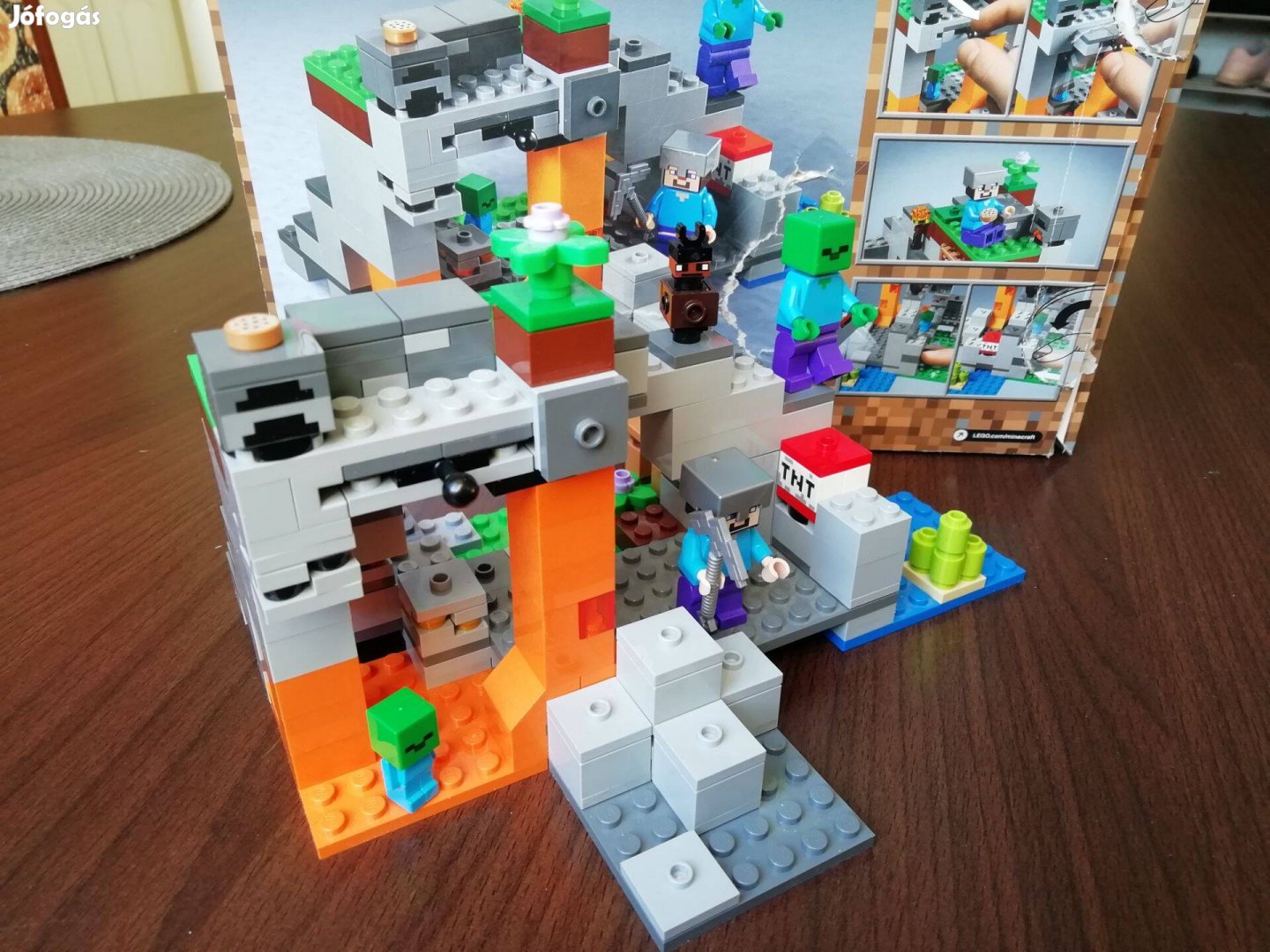 21141 LEGO Minecraft Zombibarlang