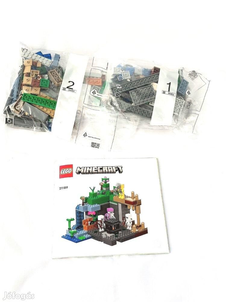 21189 LEGO(R) Minecraft(R) &#8211; A csonthadsereg tömlöce (doboz és