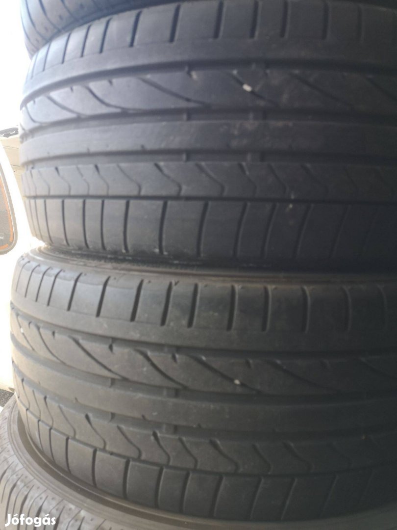 215/40R18 35e/2db Bridgestone nyárigumi