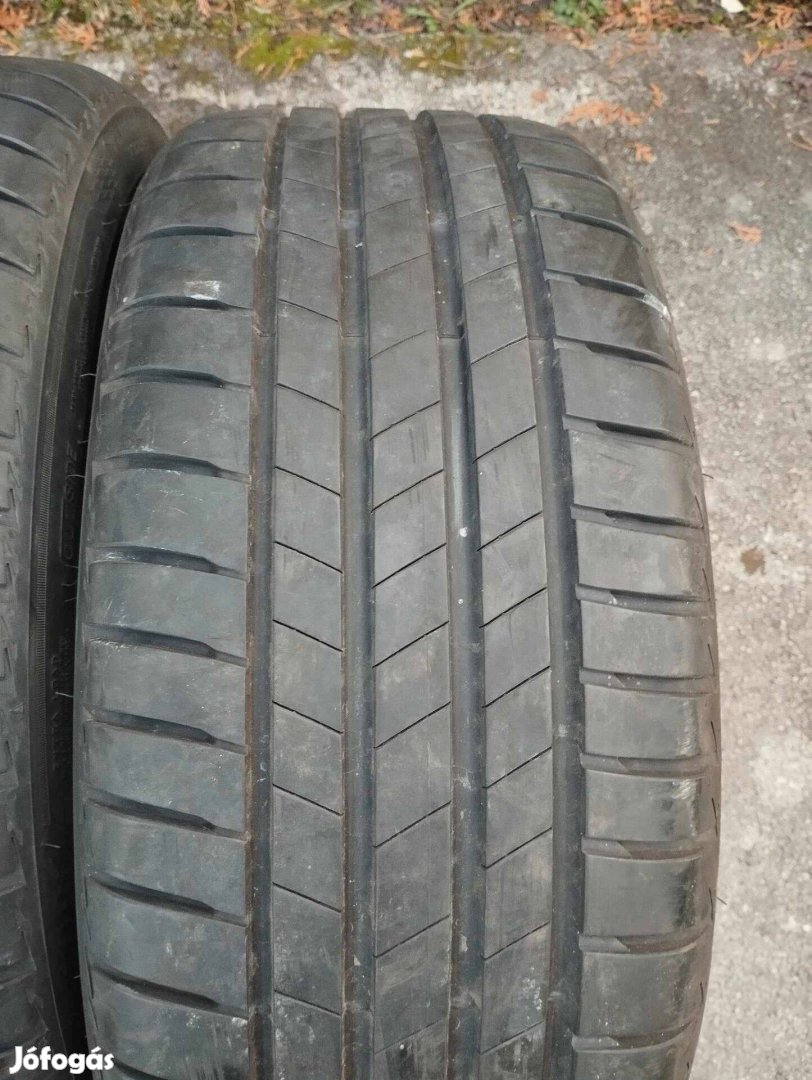 215/40 18 Bridgestone nyári gumi r18 "