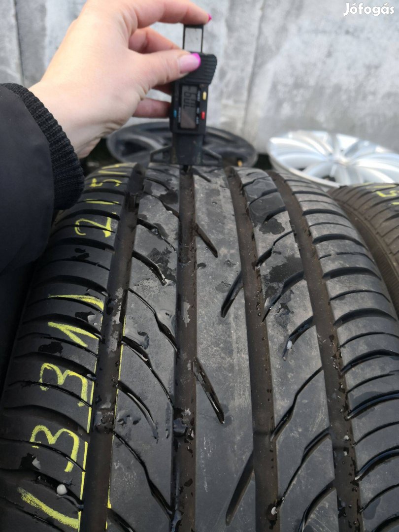 215/40 R17 Platin nyári gumi 89000ft a 4db/331/