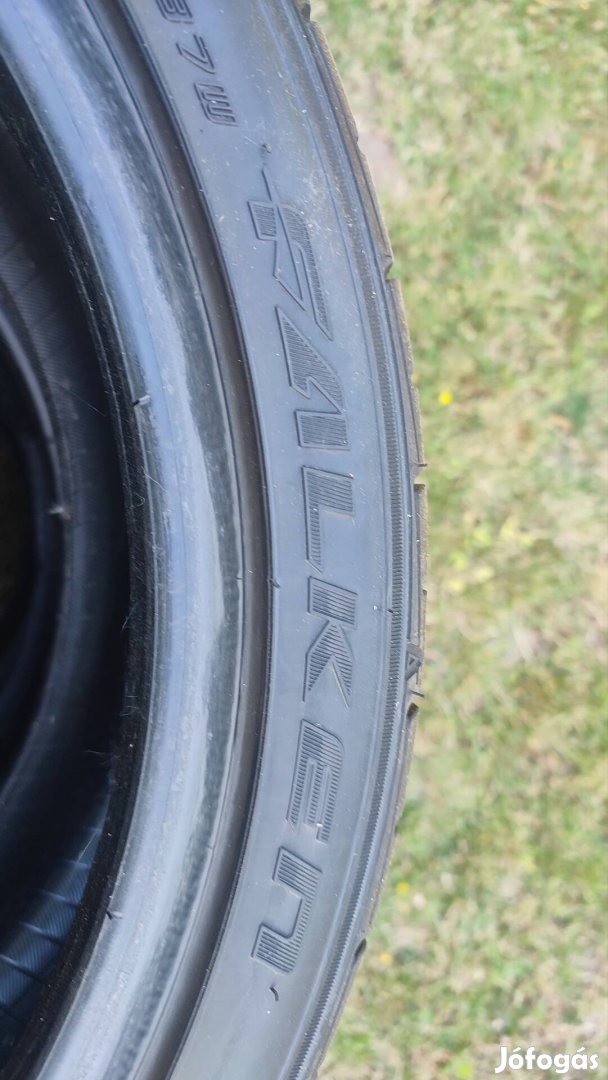 215/40r17 Falken Ziex nyárigumi 