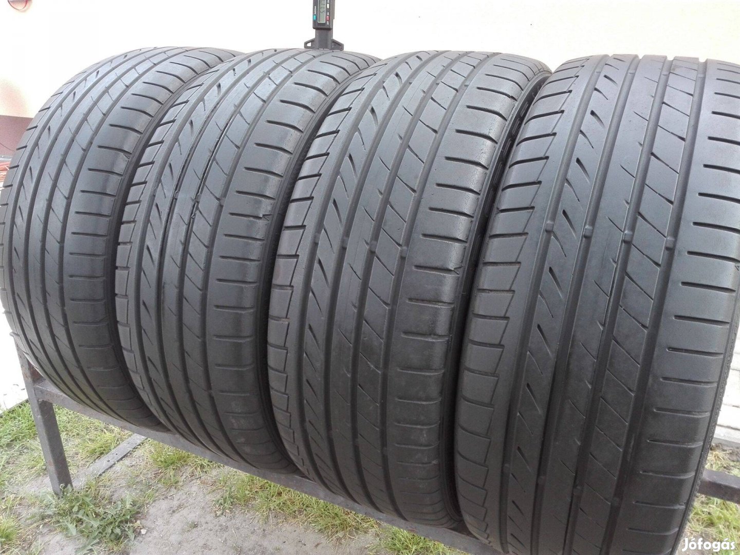 215/45R18 Dunlop nyári gumi garnitúra 215/45 r18