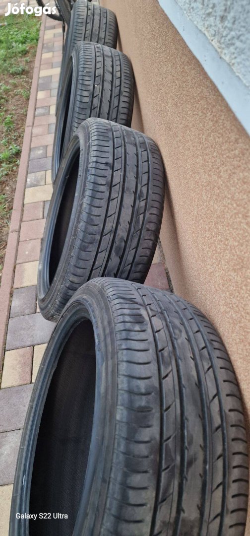 215/45 R17 Yokohama nyári kerékszett