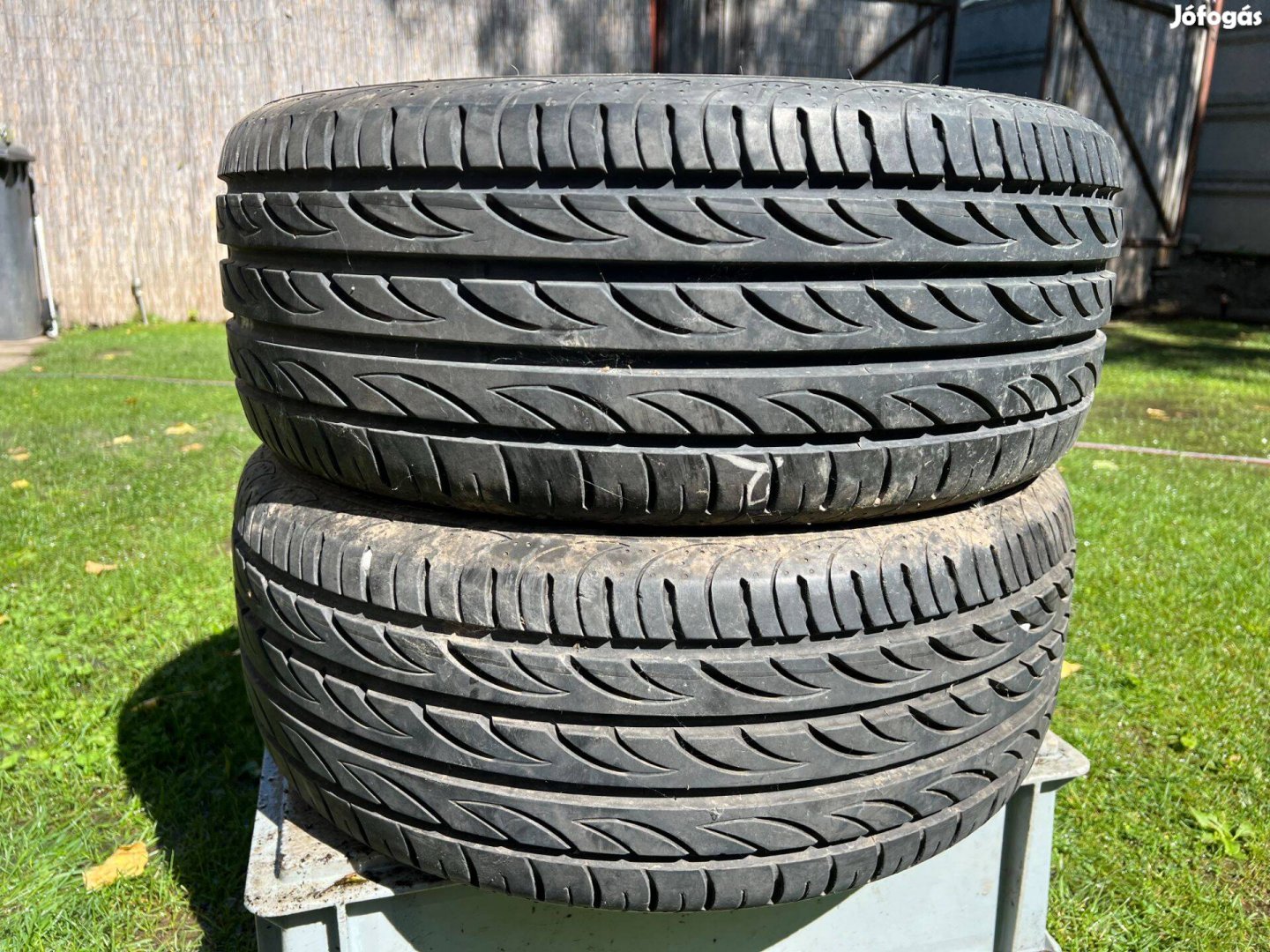 215/45 R17 pirelli 2db nyári gumi
