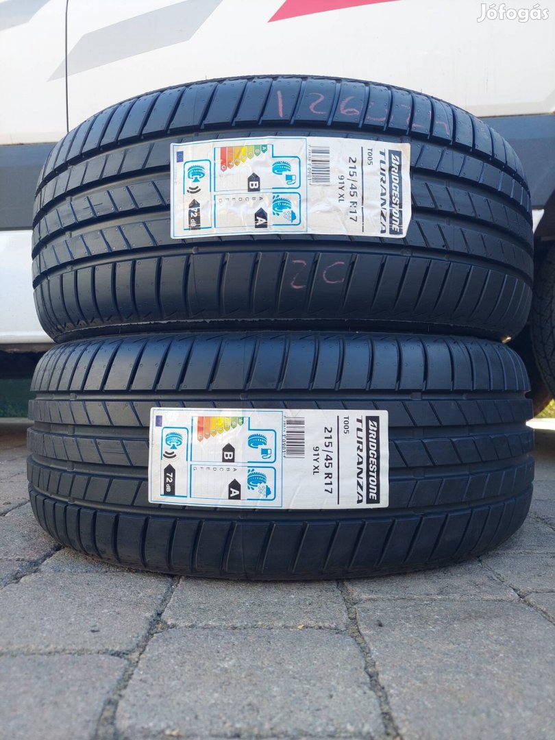 215/45 r17  215/45r17  Bridgestone Turanza T005 XL.