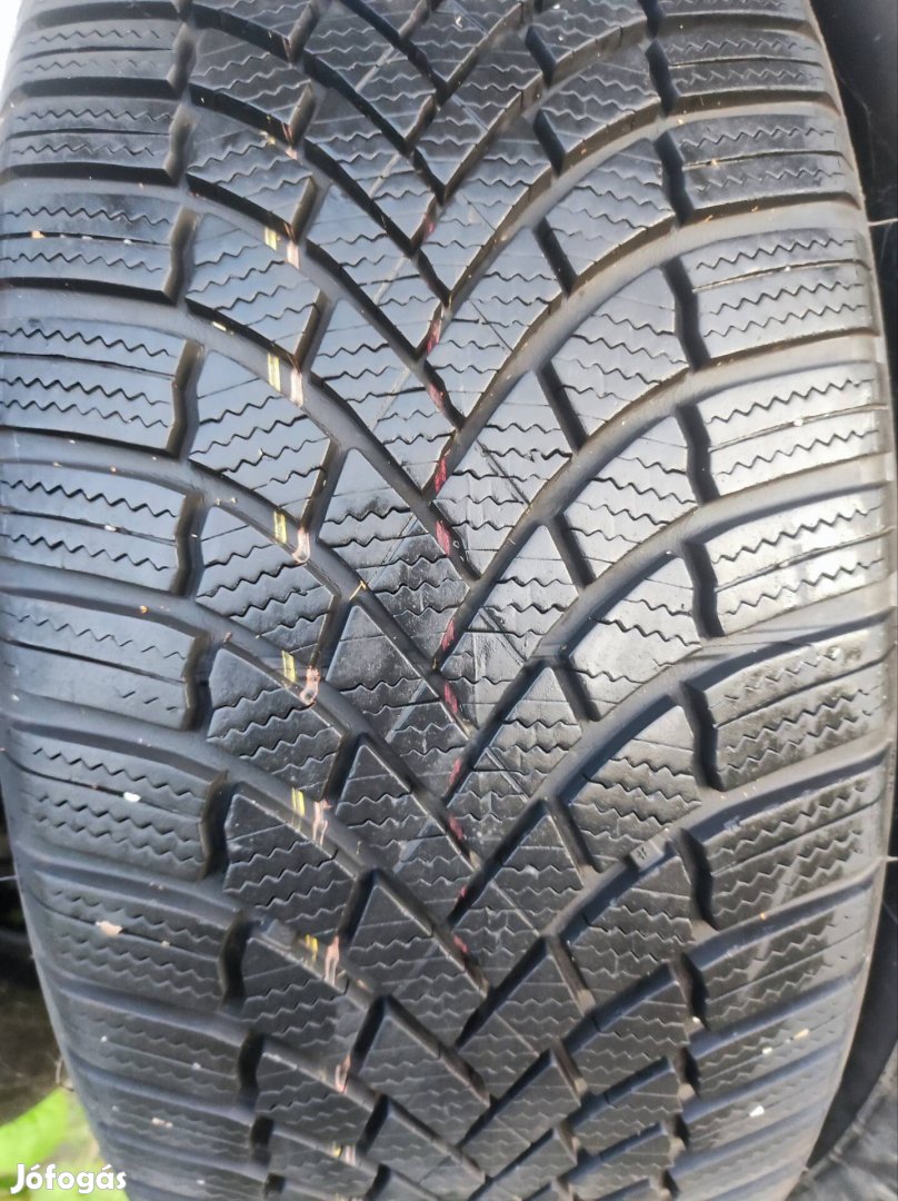 215/45r18 Bridgestone téligumi