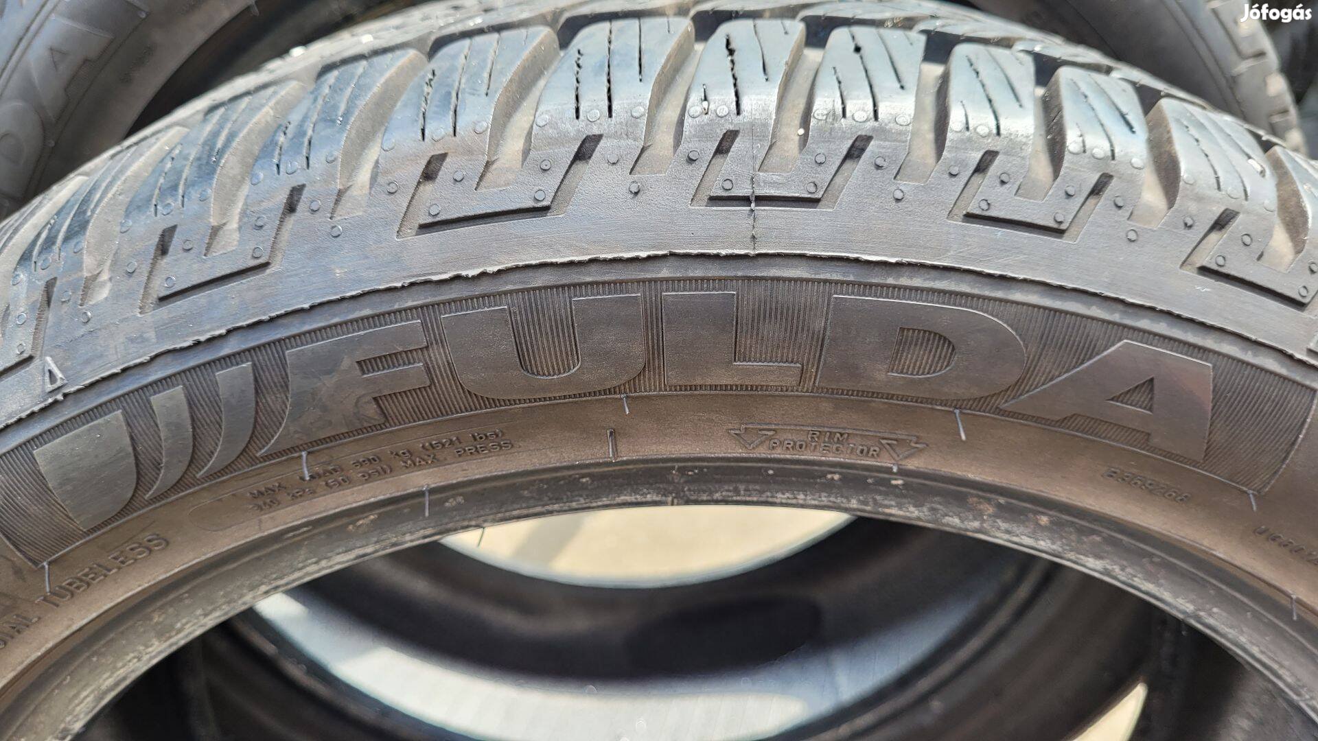 215/50 R17 fulda téli