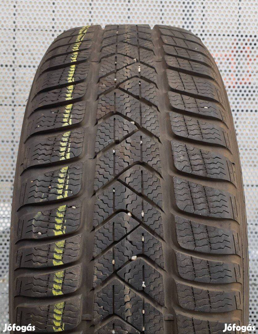 215/50 r18 Pirelli Sottozero 3 Winter. 4db