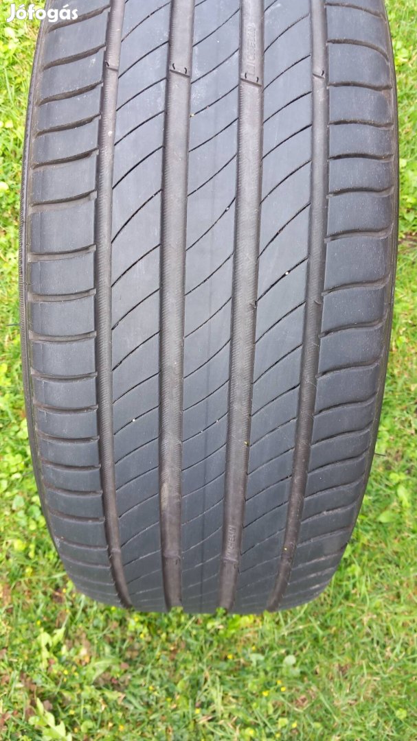 215/50r17 michelin