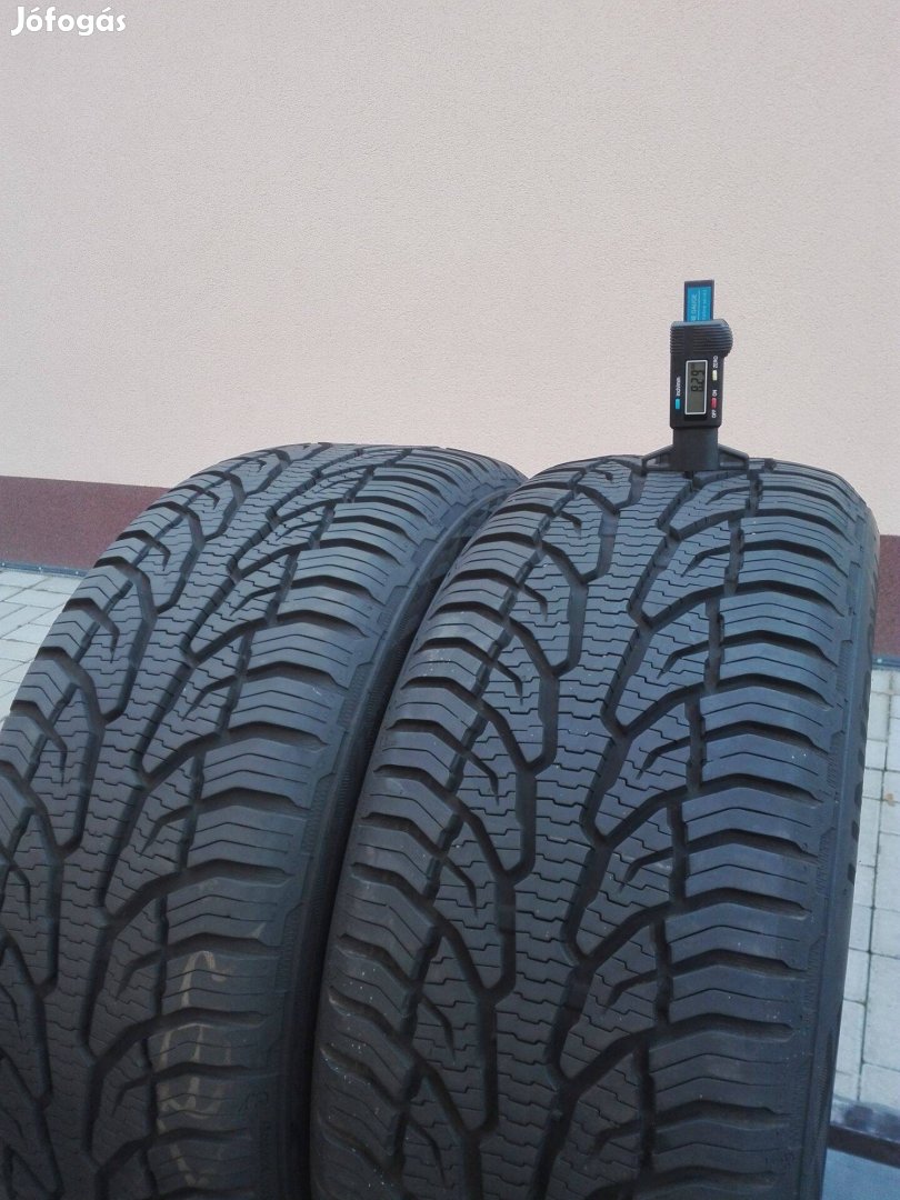 215/55R16 Uniroyal négyévszakos gumi 2db 215/55 r16