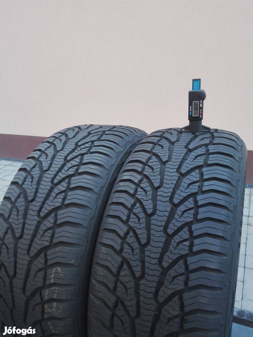 215/55R16 Uniroyal négyévszakos gumi 2db 215/55 r16