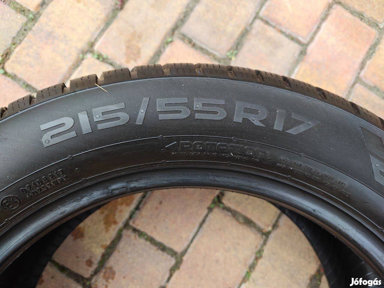 215/55R17 98V WR Snowproof XL Nokian 4db - 8mm-es Profilmélység