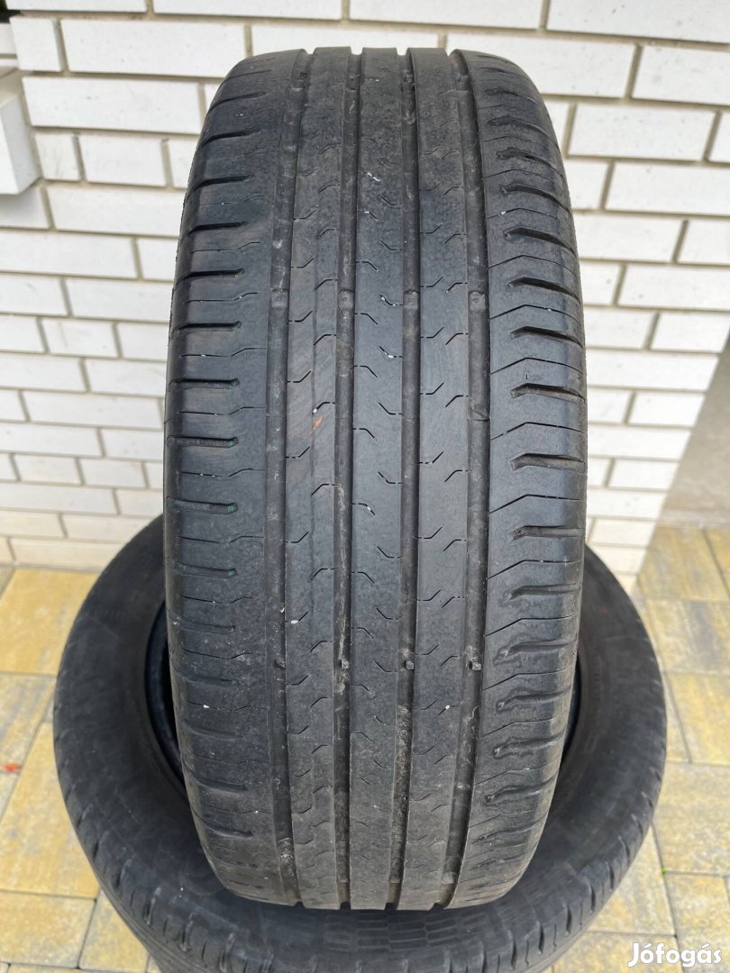 215/55R17 Continentál nyárigumi