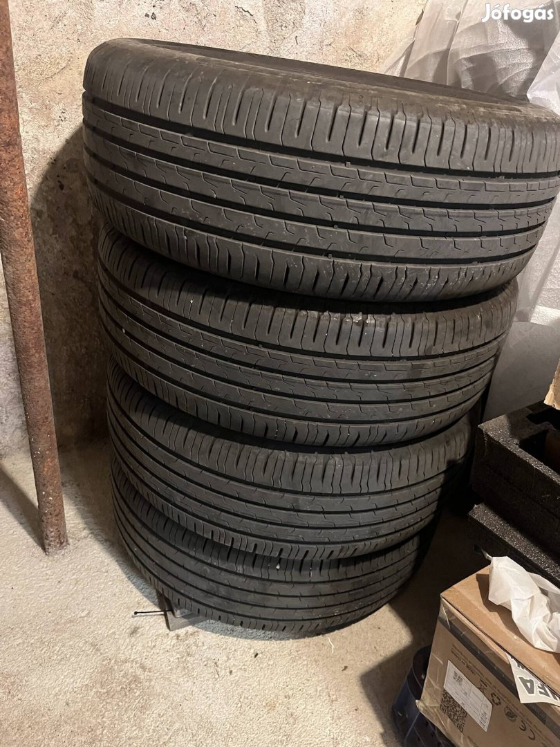 215/55R17 Continental nyárigumi szett