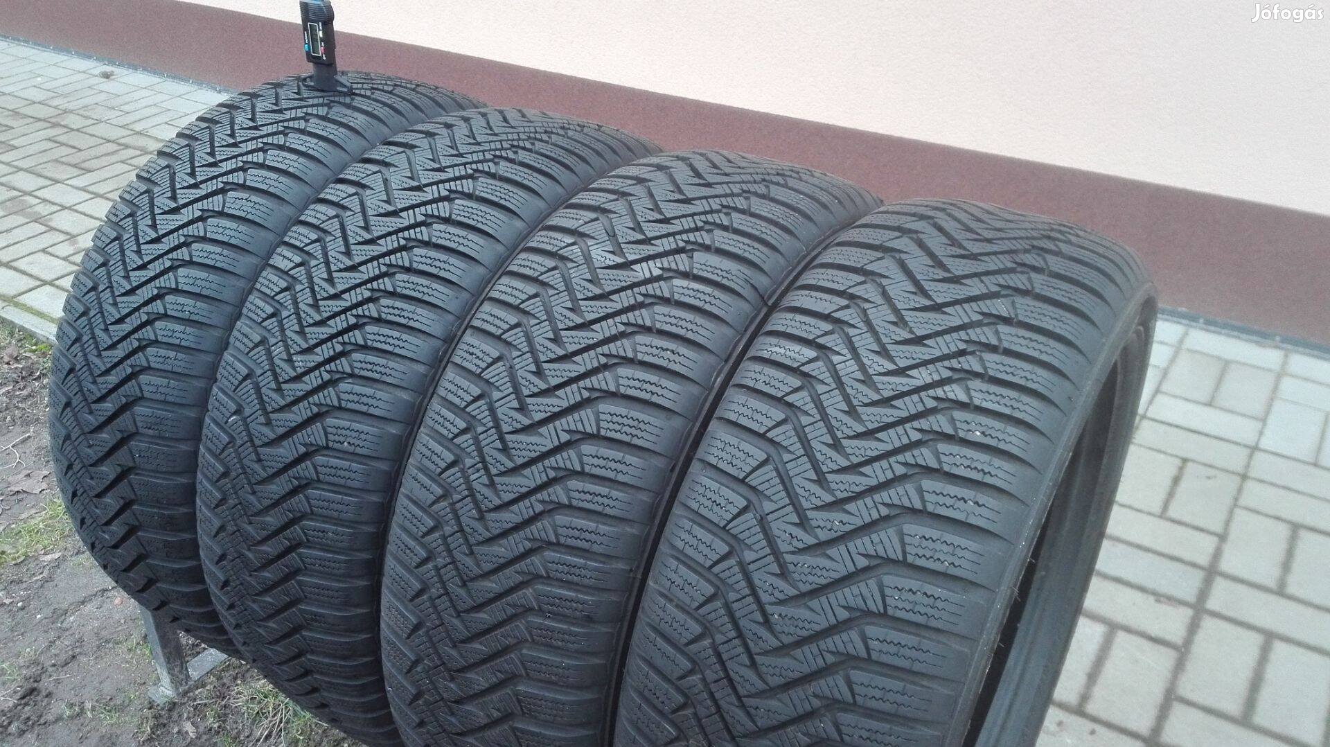 215/55R17 Új Laufenn téli gumi garnitúra 215/55 r17