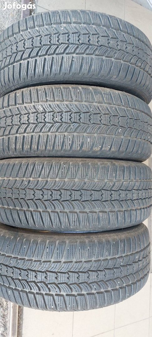 215/55R17" Sava téli 