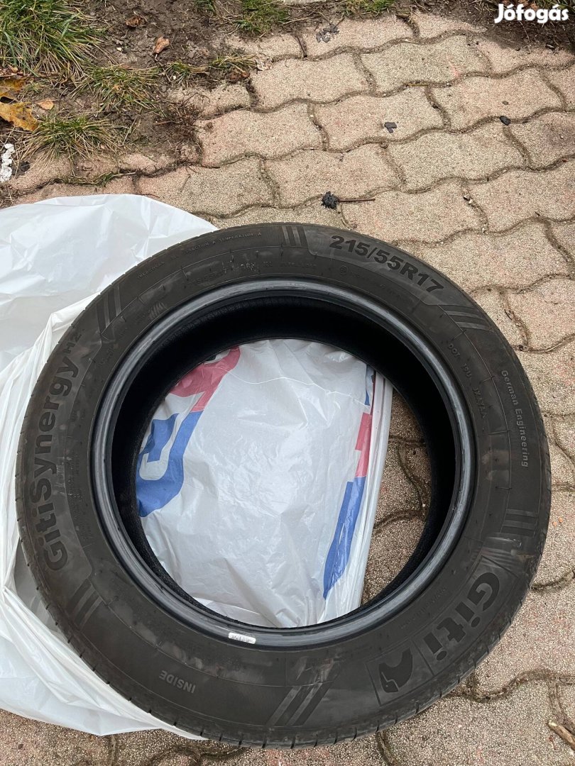 215/55R17 nyári gumi 4 db