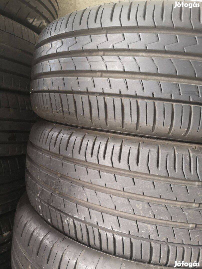 215/55R18 2db újszerű Falken nyárigumi