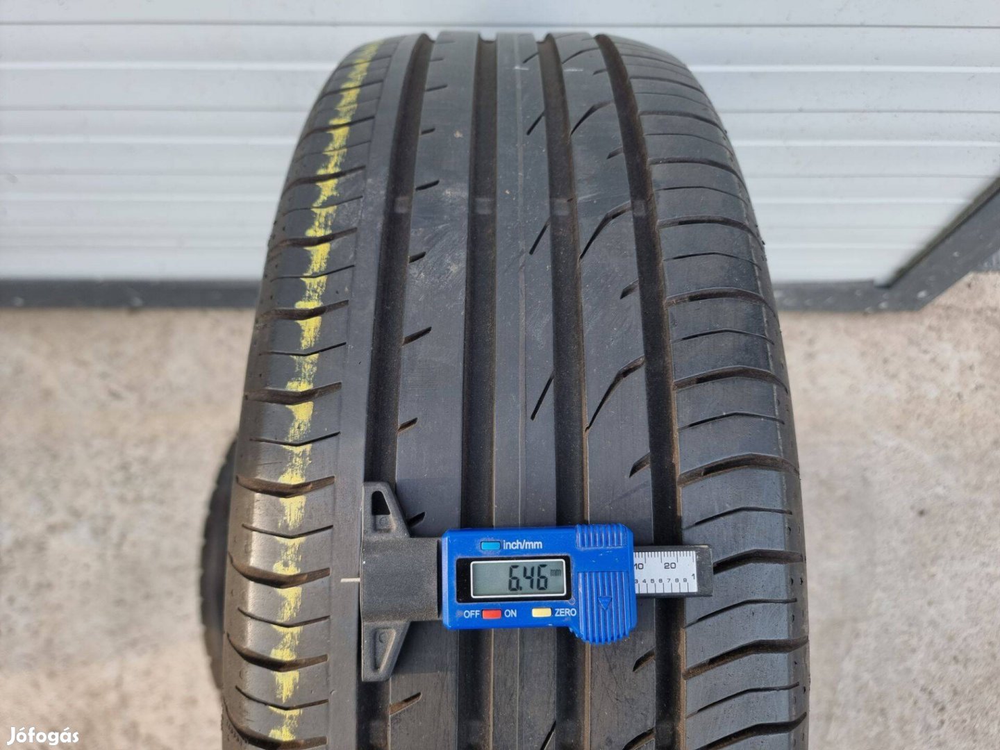 215/55R18 Continental 2db nagyon jó állapotban eladó!