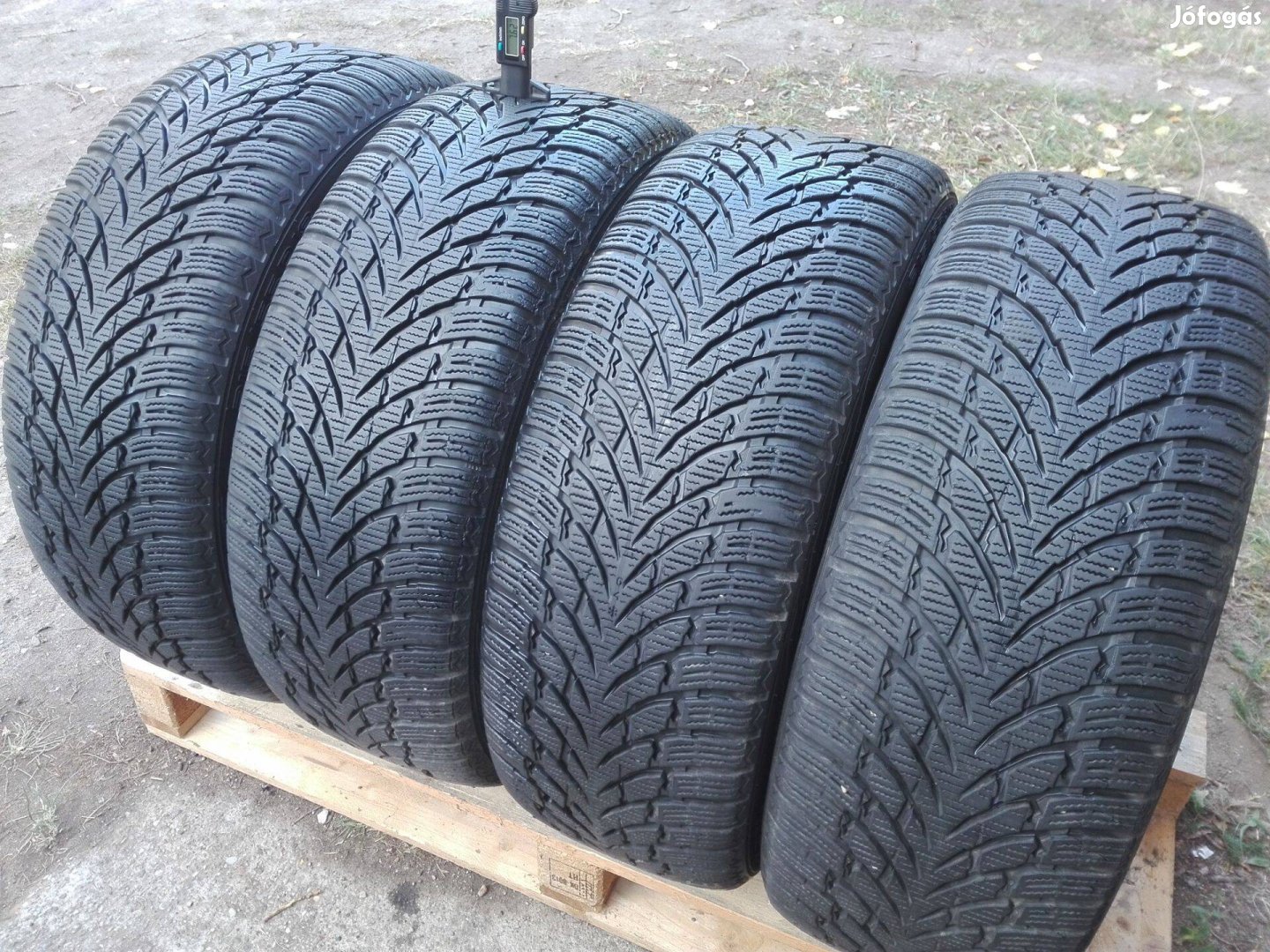 215/55R18 Nokian téli gumi garnitúra 215/55 r18