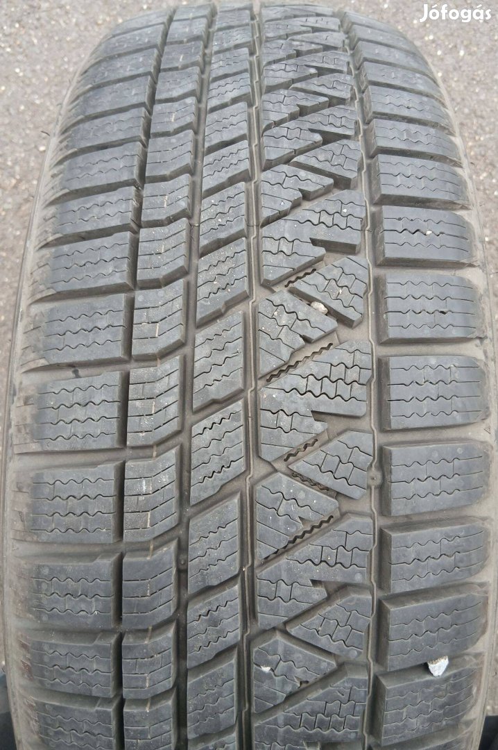 215/55R18 SUV Kumho téli 90% garnitúra 2020