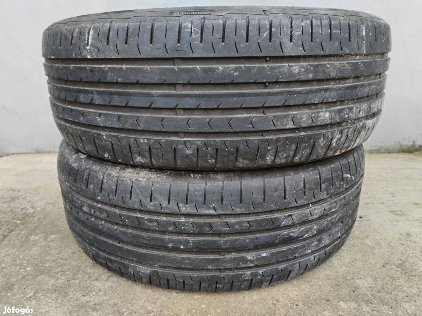 215 55 17 continental seal nyári gumi 2 db