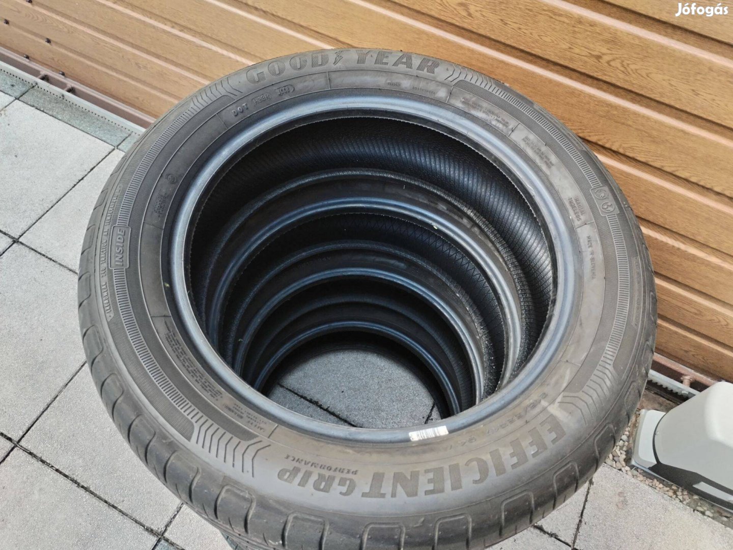 215 55 17 goodyear nyári gumi garnitura