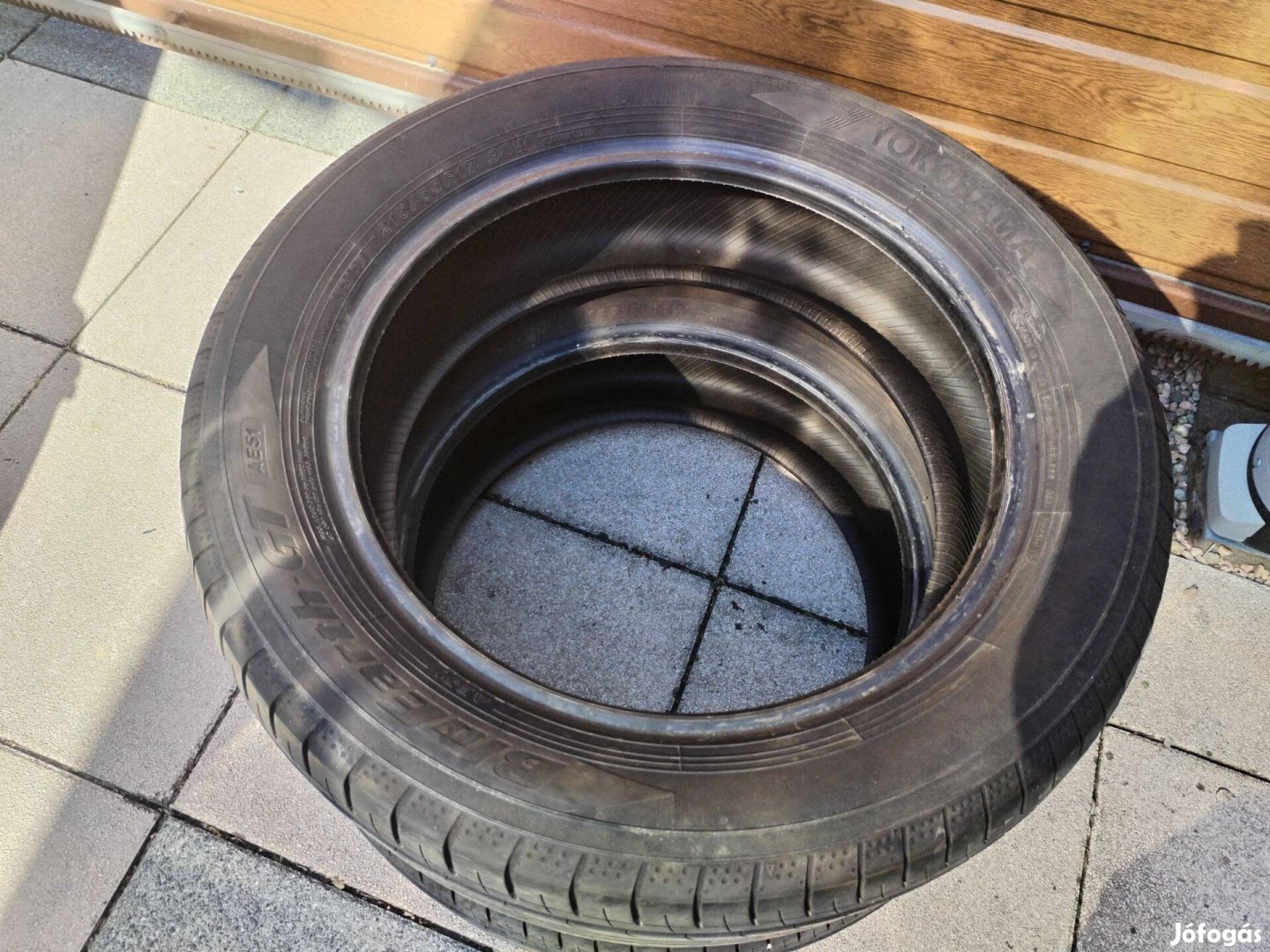 215 55 17 yokohama nyári gumi 2 db 2022.46.hét