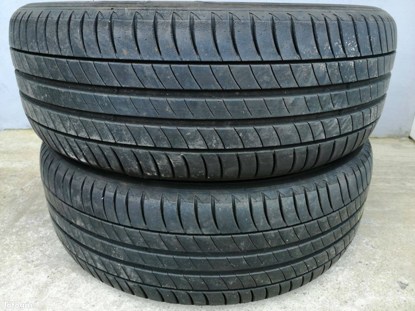 215 55 18 michelin nyári gumi 2 db