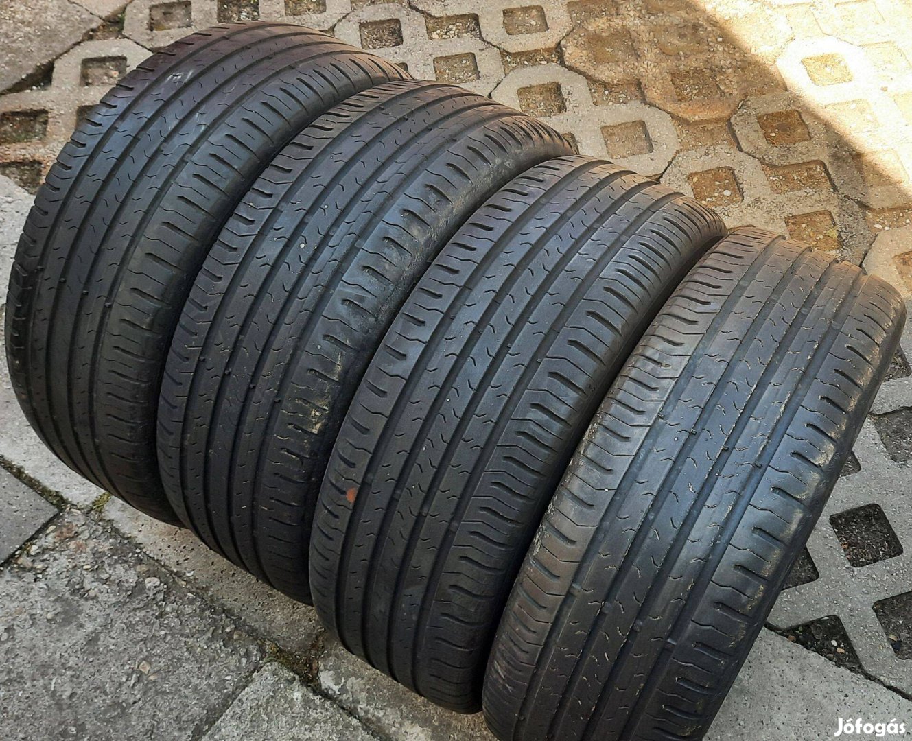 215/55 R17 Continental Nyári gumik