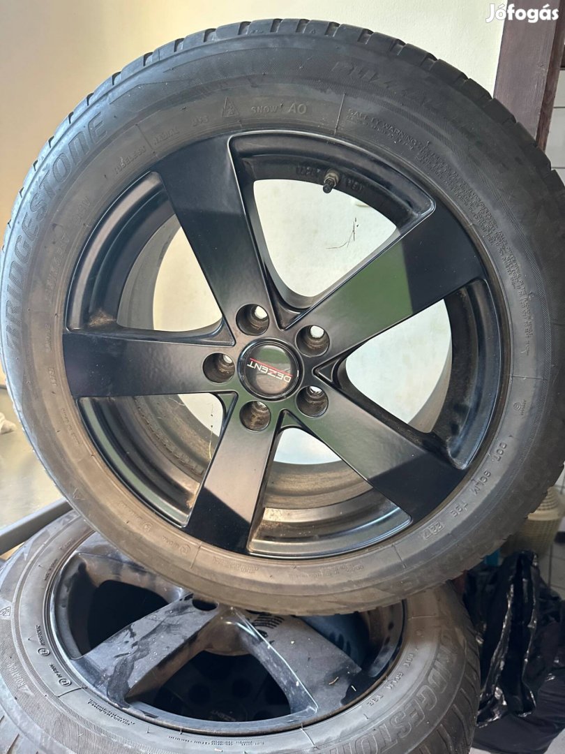 215/55/R17 Dezent felni és téligumi Toyota CHR